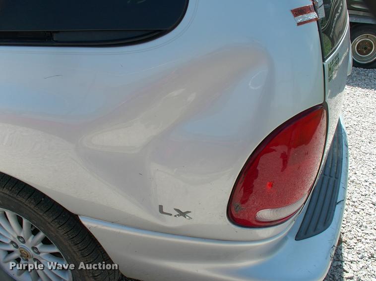 image for item DP9263 2000 Chrysler Town & Country LX van