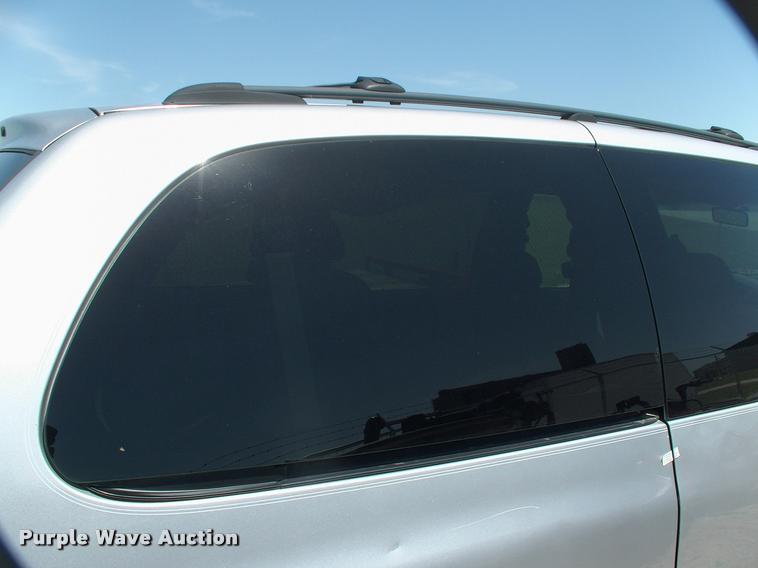 image for item DP9263 2000 Chrysler Town & Country LX van