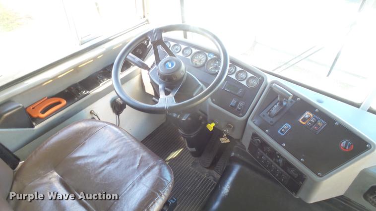 image for item DQ9184 2004 Blue Bird All American school bus