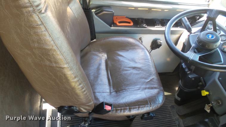 image for item DQ9184 2004 Blue Bird All American school bus