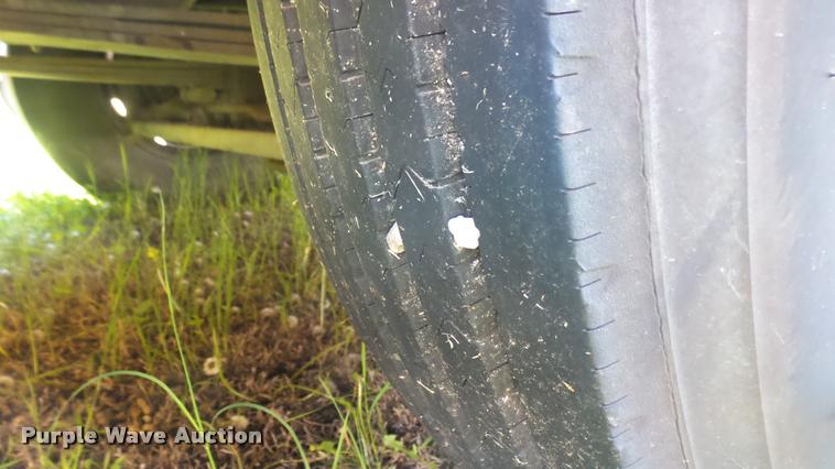 image for item DQ9184 2004 Blue Bird All American school bus