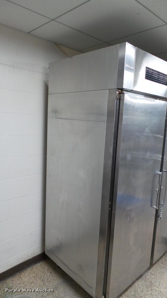 Tyler 52 refrigerator in Adel, IA Item DT9128 sold Purple Wave