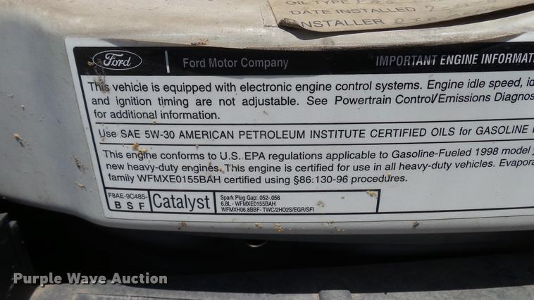 image for item J2501 1998 Ford Econoline E350 shuttle bus