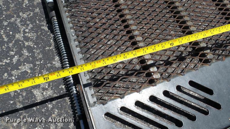 image for item J2501 1998 Ford Econoline E350 shuttle bus