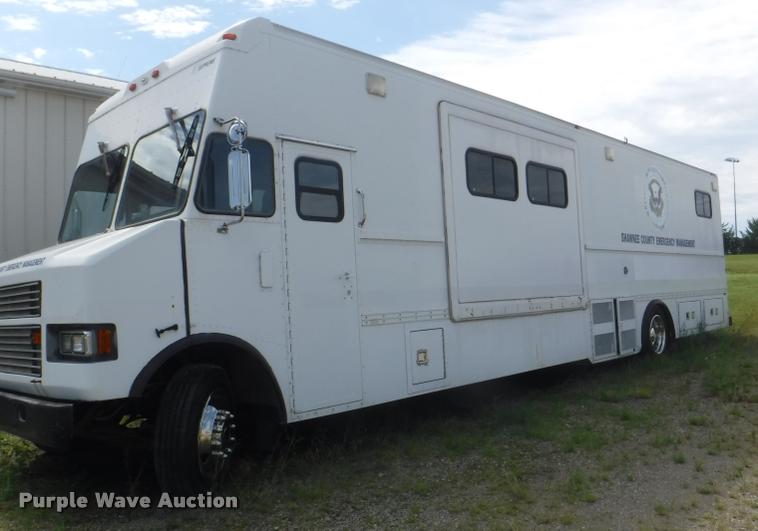 image for item K5965 1992 International 1652-SC TERV RV