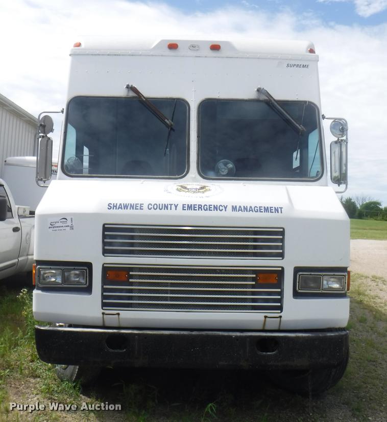 image for item K5965 1992 International 1652-SC TERV RV