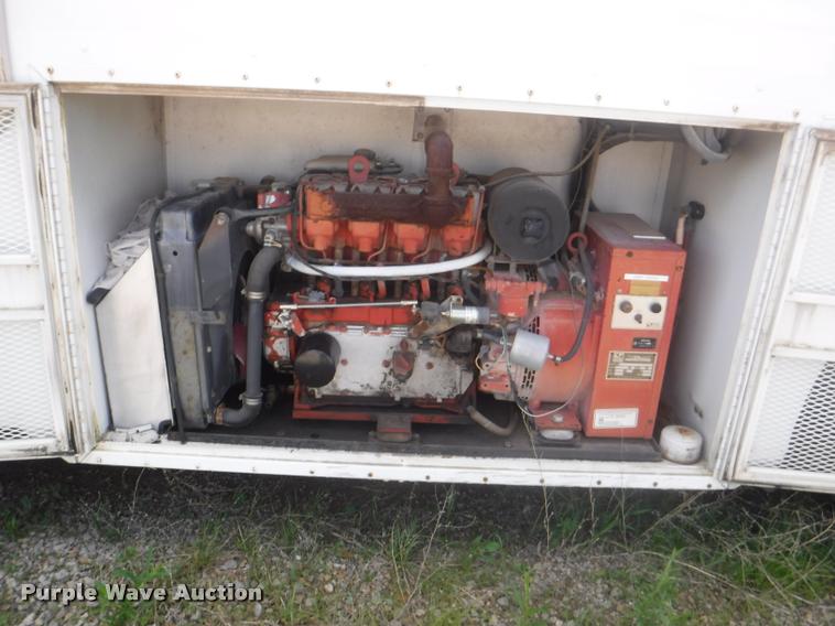 image for item K5965 1992 International 1652-SC TERV RV