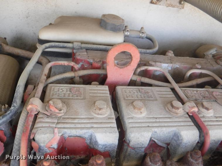 image for item K5965 1992 International 1652-SC TERV RV