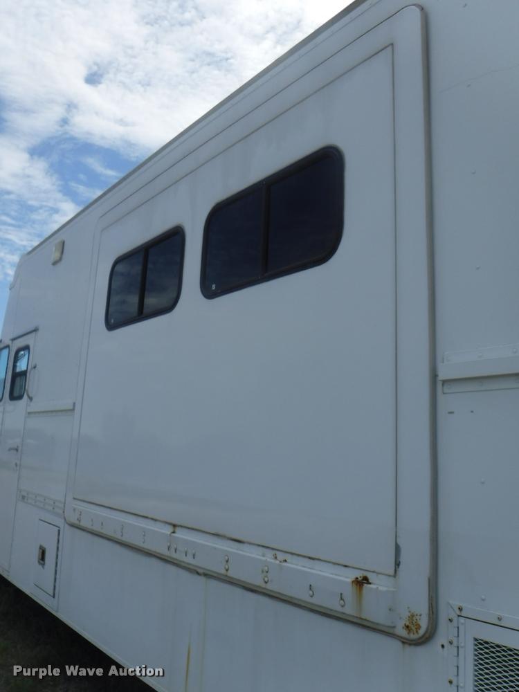 image for item K5965 1992 International 1652-SC TERV RV