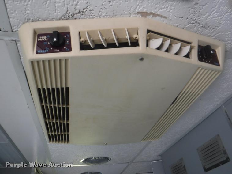 image for item K5965 1992 International 1652-SC TERV RV