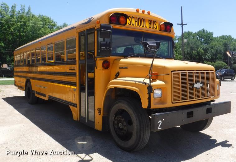 image for item K5970 1998 Chevrolet Blue Bird school bus
