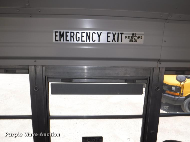 image for item K5970 1998 Chevrolet Blue Bird school bus