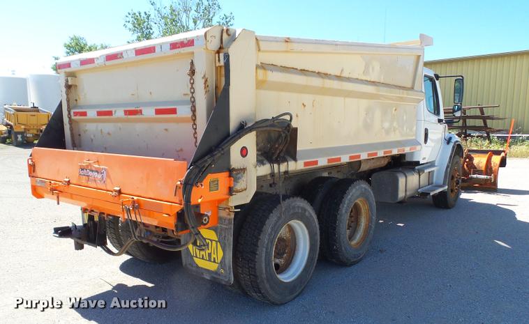 image for item L5601 2004 Freightliner M2106 dump truck