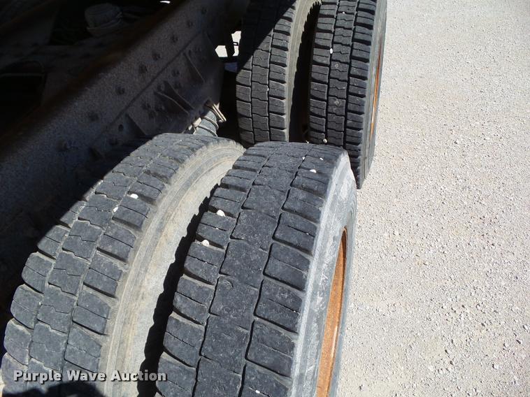 image for item L5601 2004 Freightliner M2106 dump truck