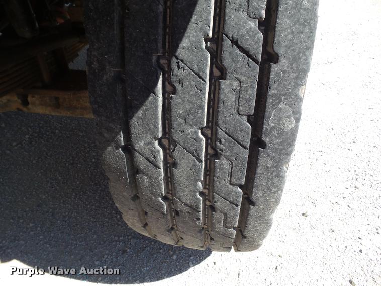 image for item L5601 2004 Freightliner M2106 dump truck