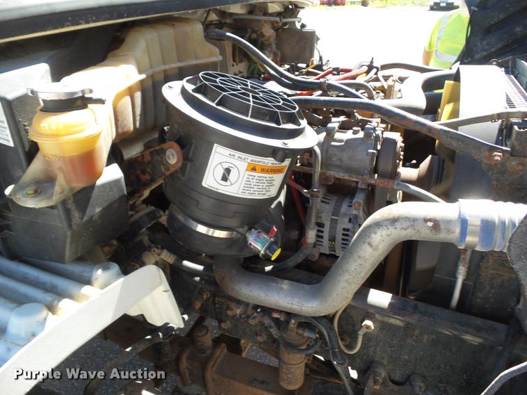 image for item L5601 2004 Freightliner M2106 dump truck