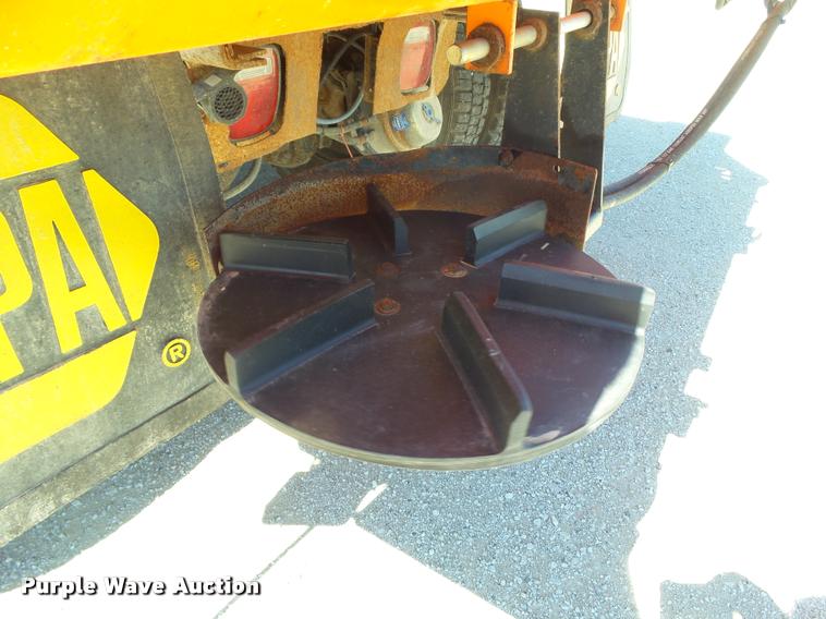 image for item L5601 2004 Freightliner M2106 dump truck