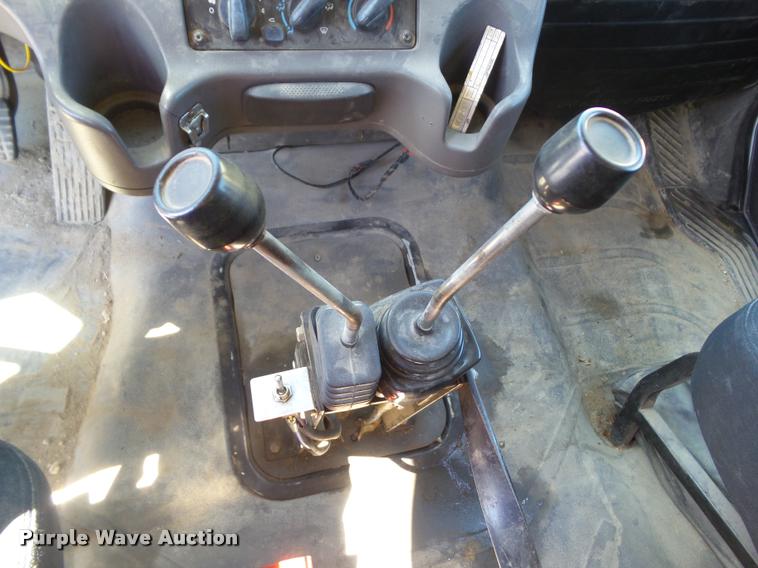 image for item L5601 2004 Freightliner M2106 dump truck