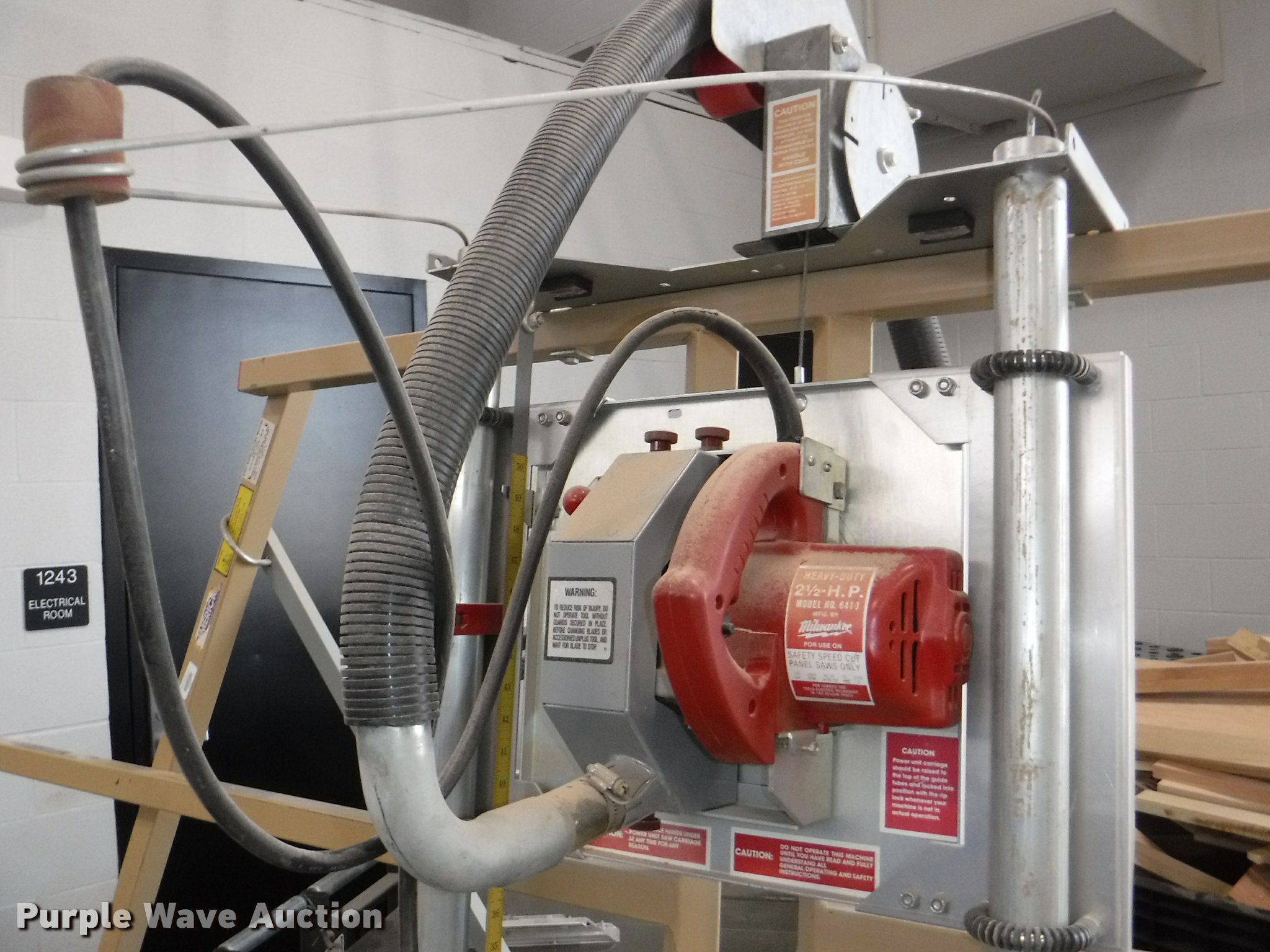 Milwaukee 6410 panel saw in Gardner, KS Item CA9595 sold Purple Wave