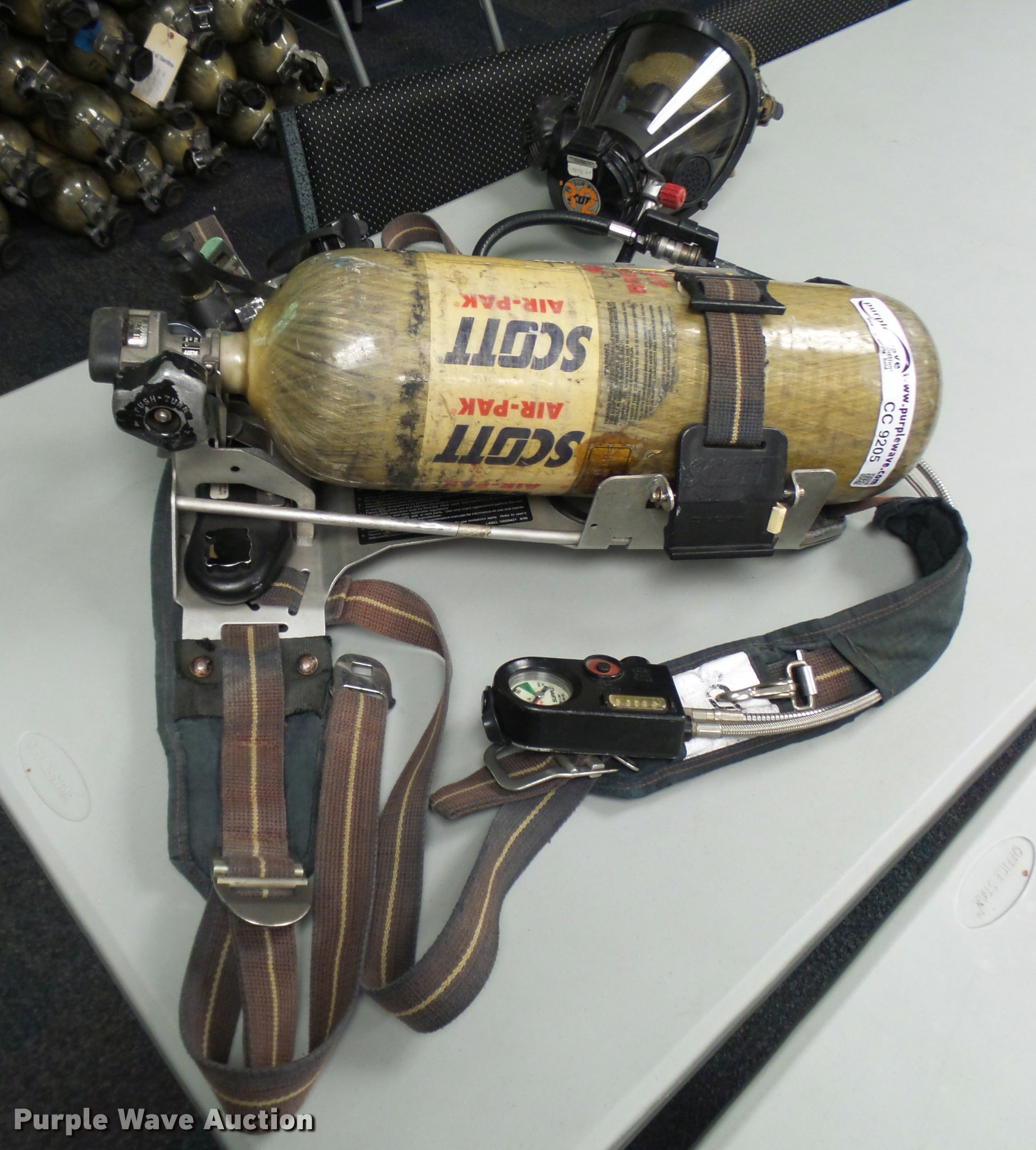 Scott 4.5 SCBA air packs in Gladstone, MO | Item CC9205 sold | Purple Wave