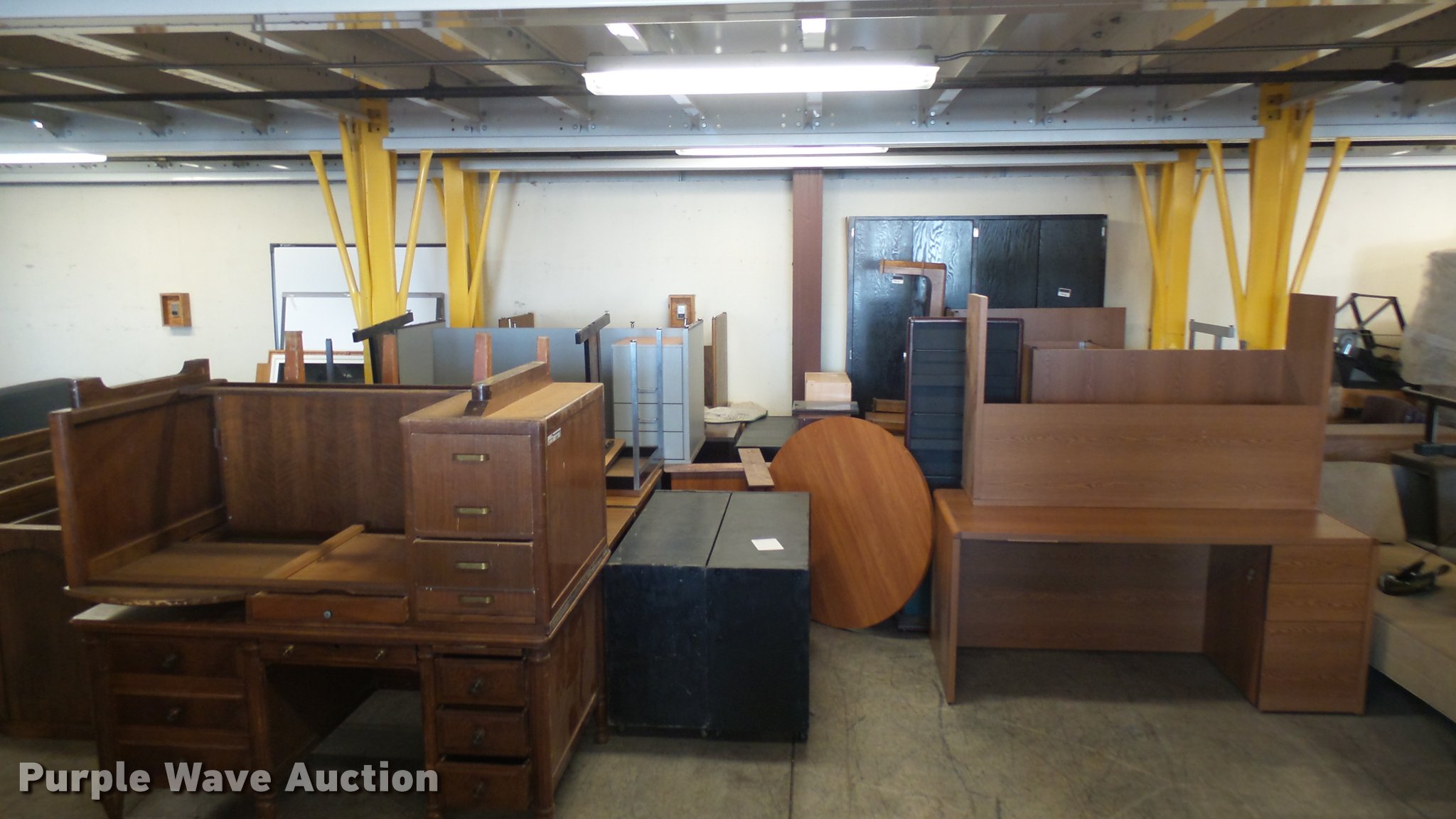 Office furniture in Wichita, KS Item DO9551 sold Purple Wave