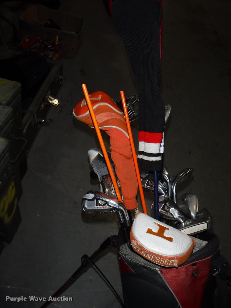 image for item CA9512 (15) golf clubs