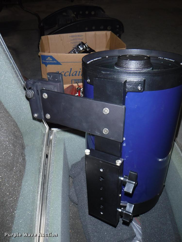 image for item CA9514 Meade telescope