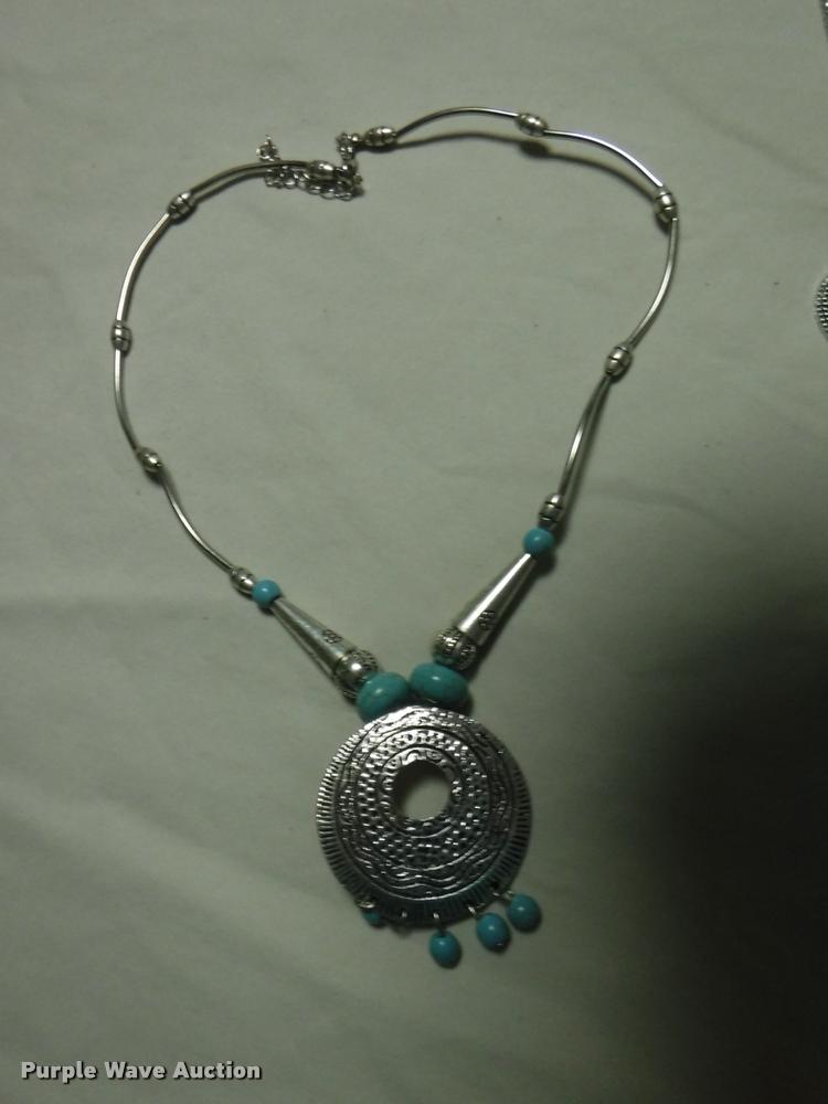 image for item CA9581 (8) necklaces