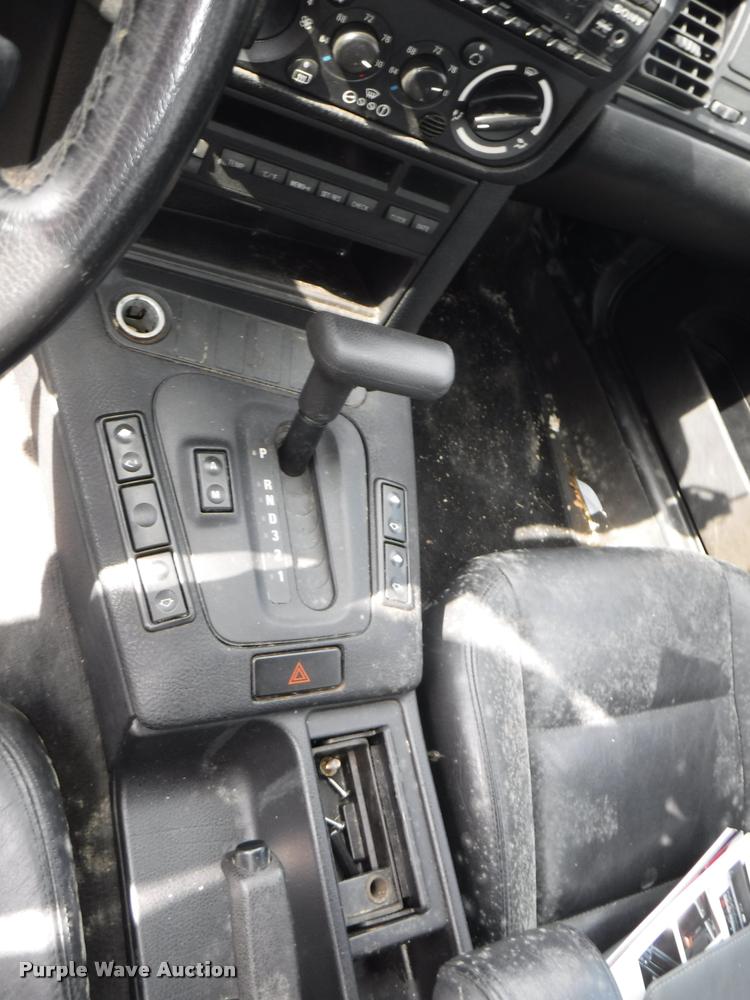 image for item DB3981 1993 BMW 325i