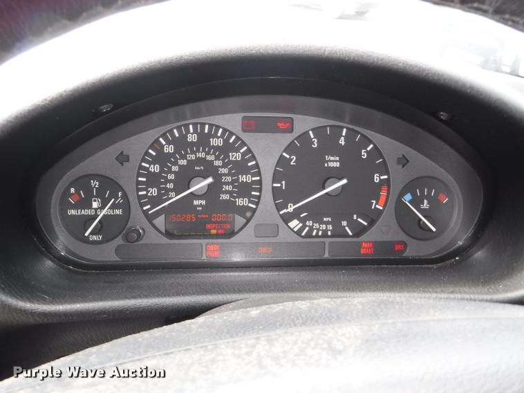 image for item DB3981 1993 BMW 325i