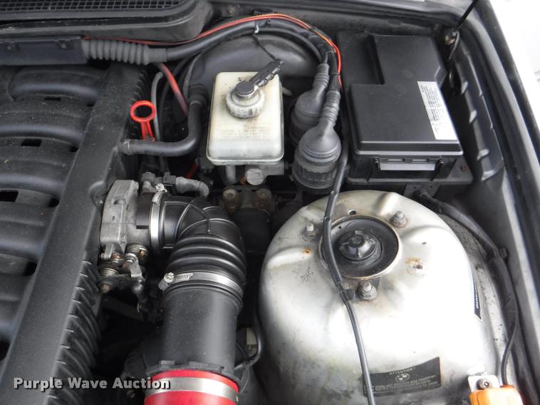 image for item DB3981 1993 BMW 325i