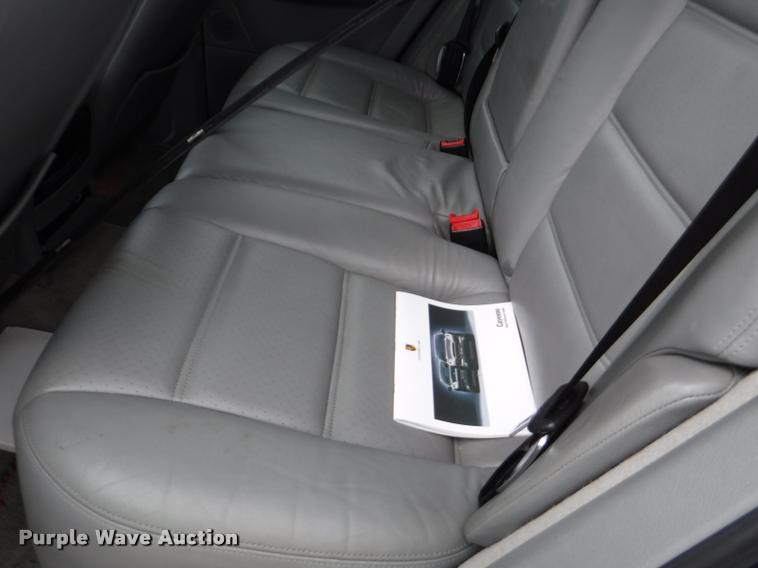 image for item DB3982 2004 Porsche Cayenne S SUV