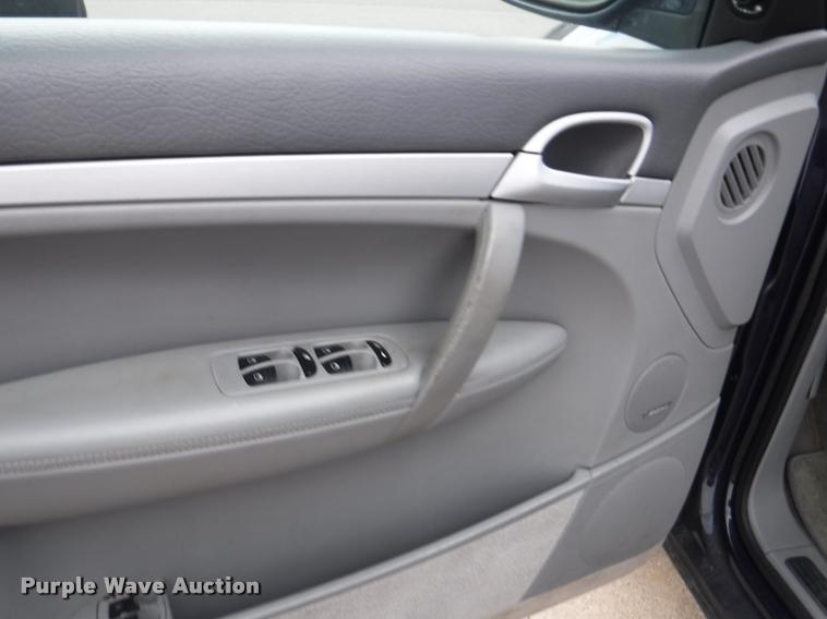 image for item DB3982 2004 Porsche Cayenne S SUV