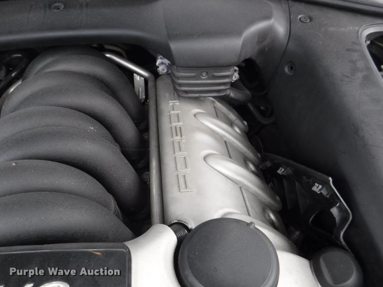 image for item DB3982 2004 Porsche Cayenne S SUV