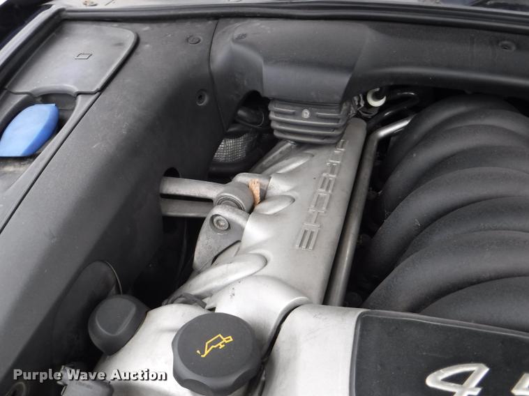 image for item DB3982 2004 Porsche Cayenne S SUV