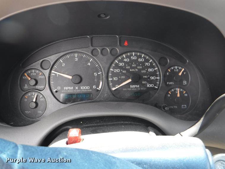 image for item DB3984 2002 Chevrolet Blazer LS SUV