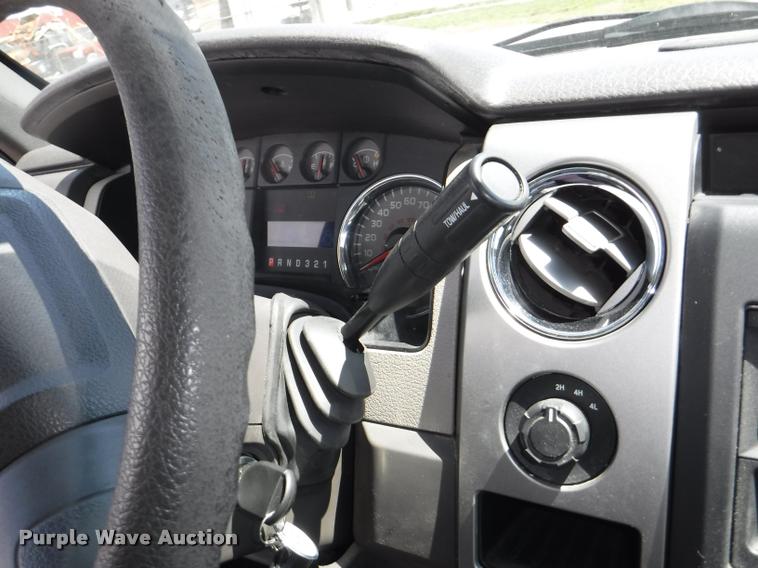 image for item DB3987 2010 Ford F150 XLT SuperCrew pickup truck