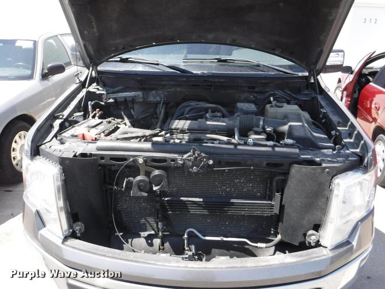 image for item DB3987 2010 Ford F150 XLT SuperCrew pickup truck