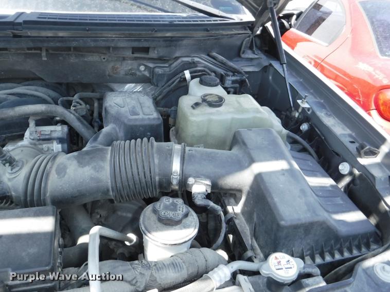 image for item DB3987 2010 Ford F150 XLT SuperCrew pickup truck