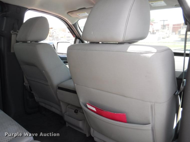 image for item DB3987 2010 Ford F150 XLT SuperCrew pickup truck