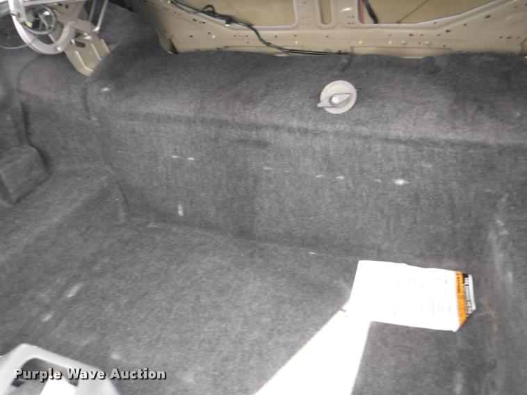 image for item DB3988 2005 Ford Crown Victoria Police Interceptor