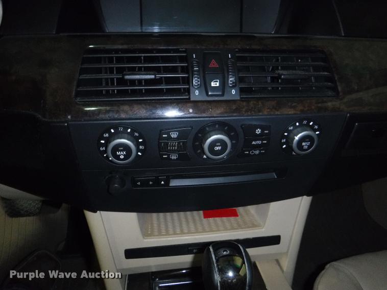 image for item DB3990 2004 BMW 525i