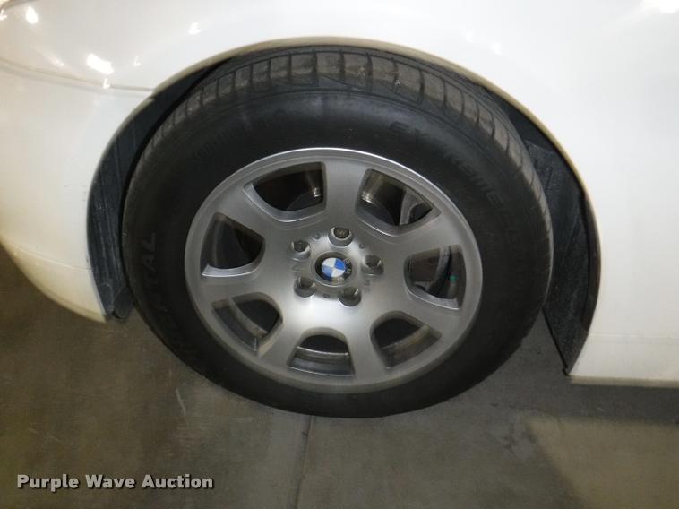 image for item DB3990 2004 BMW 525i