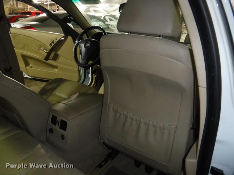 image for item DB3990 2004 BMW 525i