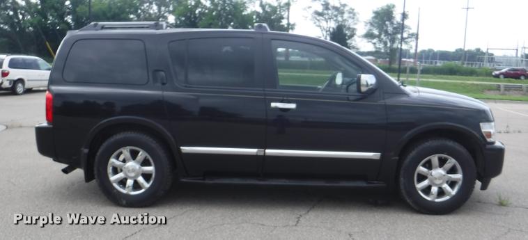 image for item K5960 2005 Infiniti QX56 SUV