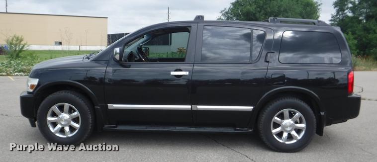 image for item K5960 2005 Infiniti QX56 SUV
