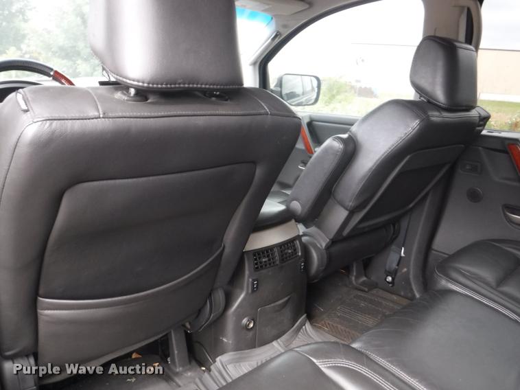 image for item K5960 2005 Infiniti QX56 SUV