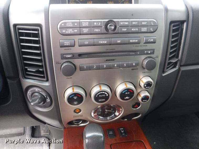 image for item K5960 2005 Infiniti QX56 SUV