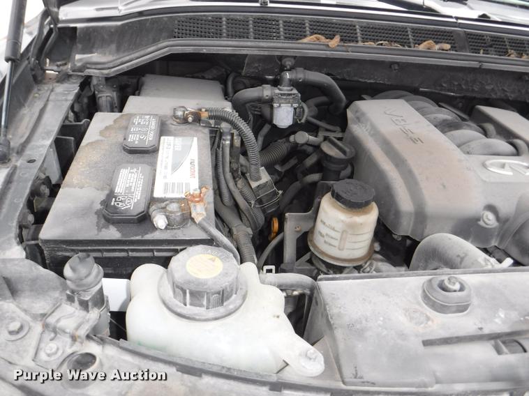 image for item K5960 2005 Infiniti QX56 SUV