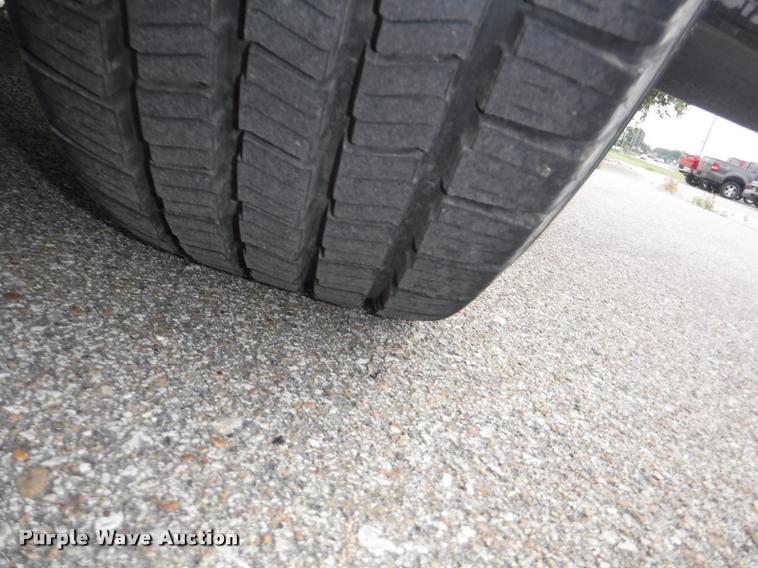 image for item K5960 2005 Infiniti QX56 SUV